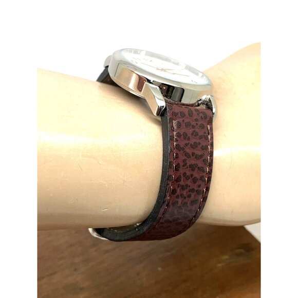 Timex Men's Watch T20041 Quartz Indiglo White Dial Day Date Leather Strap 35mm - Picture 12 of 14